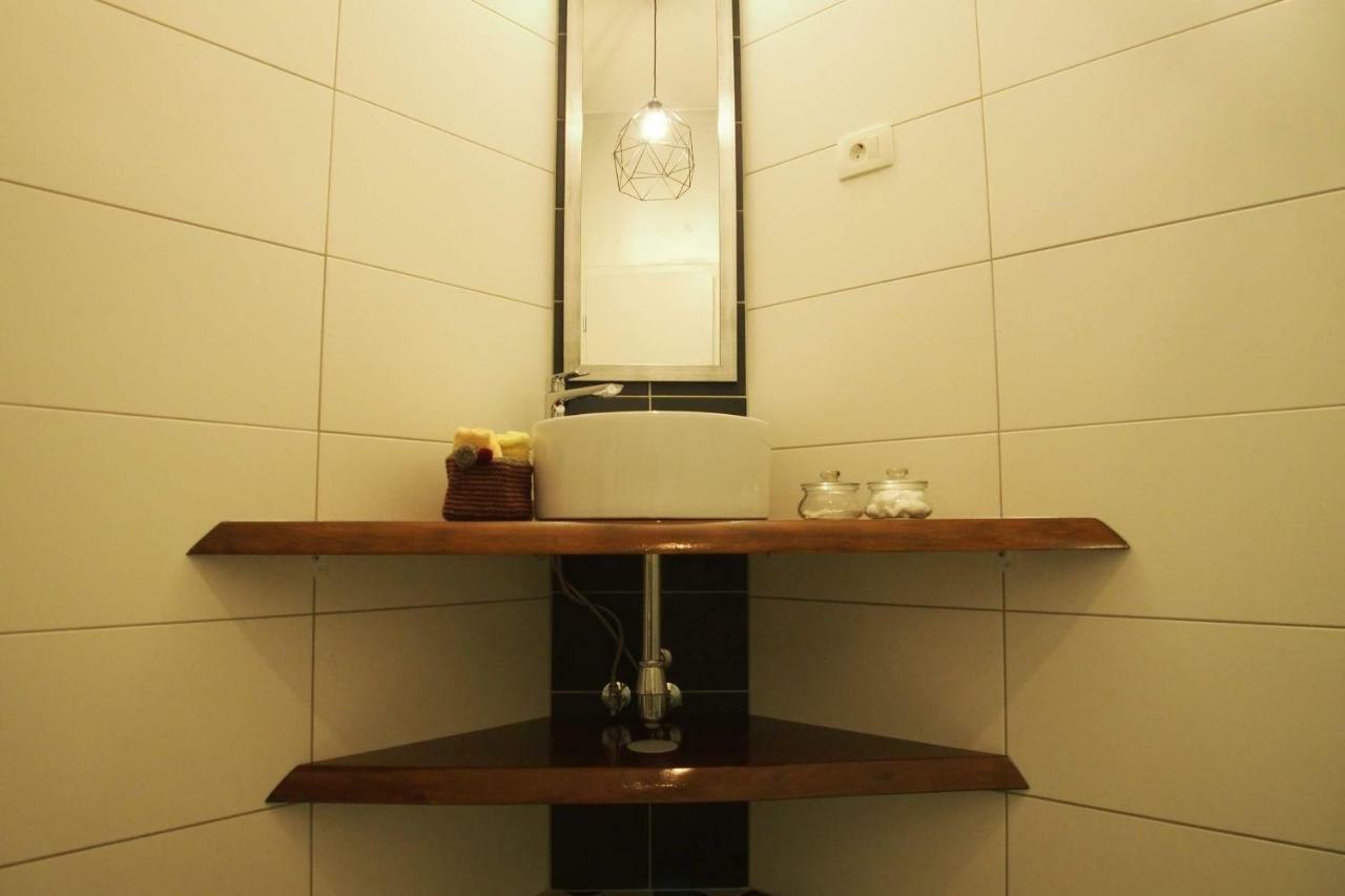 Appartement Studio Apartman Baronessa Adriana à Rijeka Extérieur photo